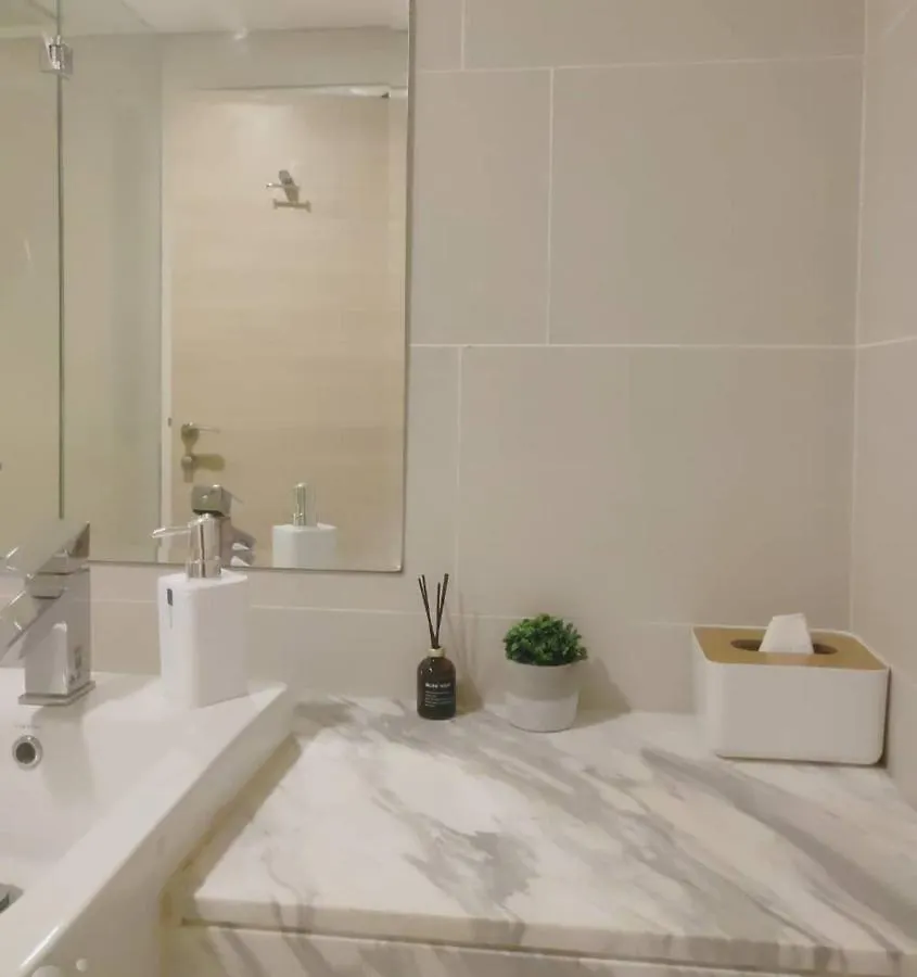 Cosy King The Straits Suite 705 By Elefen Homestay Malacca 0*,
